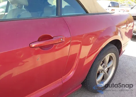 2005 Ford Mustang Gt/Gt Deluxe from USA, damaged, VIN 1ZVHT85H855209677